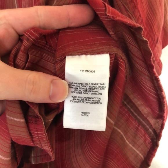 Mountain Hardwear Men’s Short Sleeve Button Down - Large - Picture 8 of 11